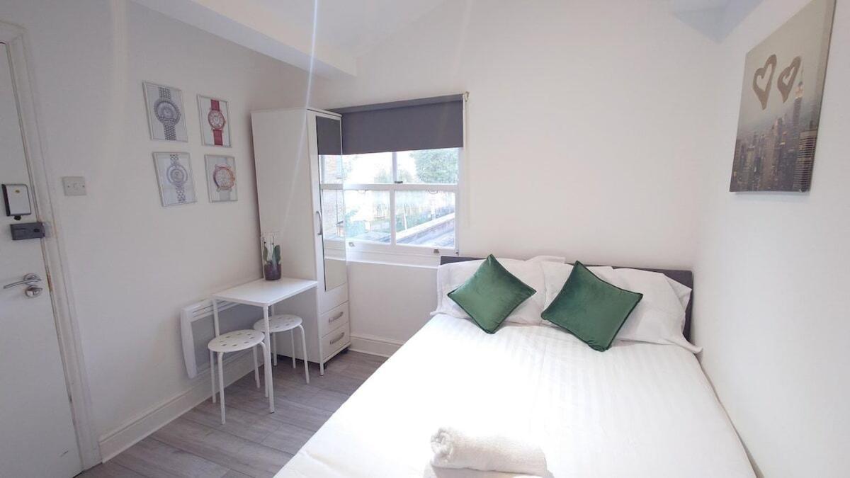 Comfort Camden Studio Apartments Londen Kamer foto