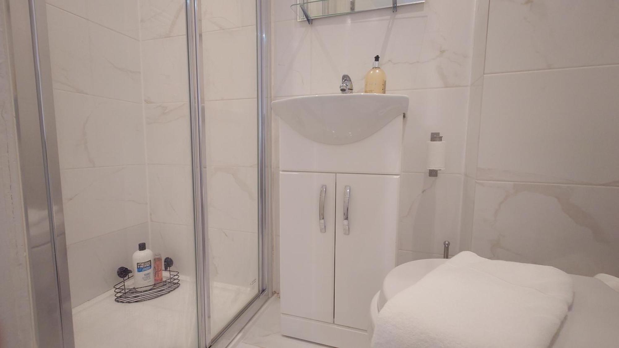 Comfort Camden Studio Apartments Londen Buitenkant foto